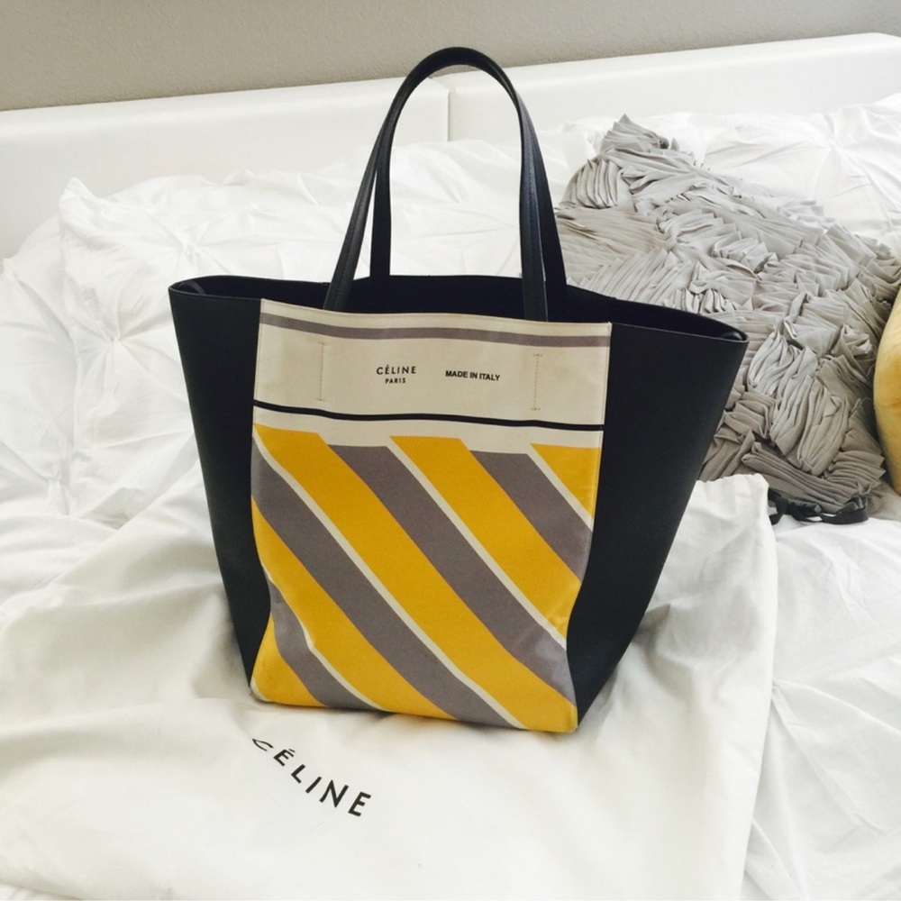 Celine Shoulder Bag - Picture 2 of 2